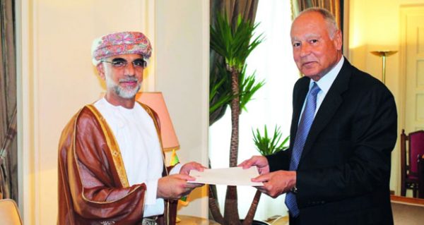 الجامعة العربية تودع سفير سلطنة عُمان 