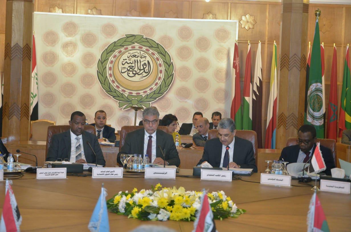 مصر توقع مذكرة تفاهم ثلاثية مع الأردن ومجلس التعاون الخليجي للربط الكهربائي
