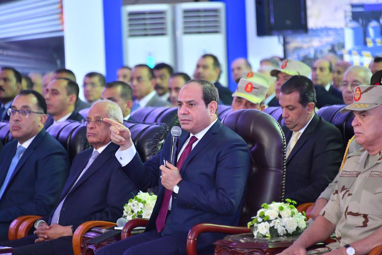 الرئيس يفتتح مجمع الرخام بالجفجافة بوسط سيناء.. ويستعرض توسعات 