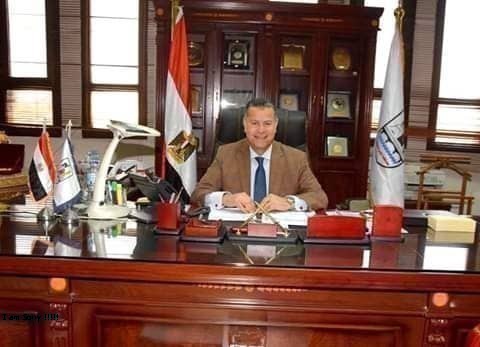 محافظ بني سويف ينعي ضحايا حادث قطار محطة مصر 