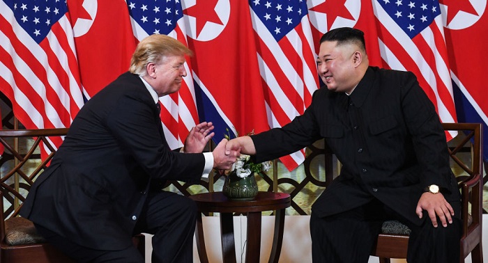 في وثيقة سرية، ترامب يدعو جونغ اون بنقل الأسلحة النووية ووقود القنابل والصواريخ الكورية، لأمريكا  
