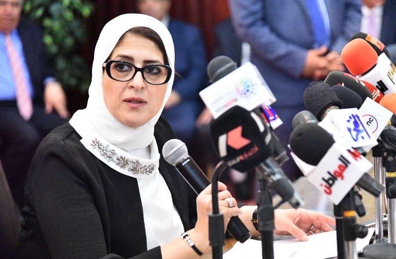 سمير صبري يتقدم ببلاغ ضد وزيرة الصحة لإقالتها عميد معهد القلب