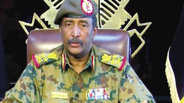 رئيس المجلس العسكري الانتقالي يصدر قرارا بالعفو العام عن 235 من أسرى حركة جيش تحرير السودان