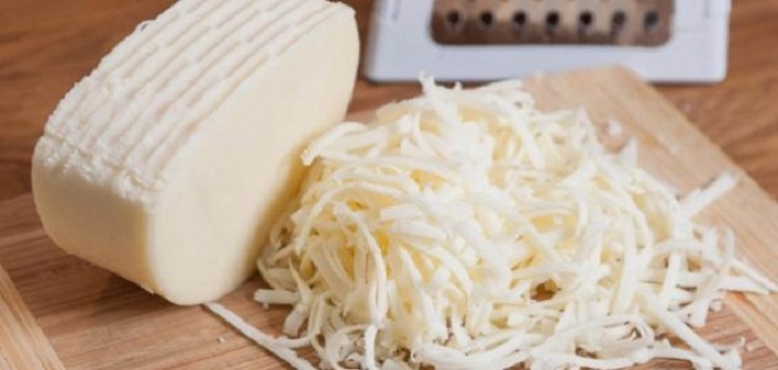 خبيرة تغذية أمريكية تقترح تلك الأنواع من الجبنة لأصحاب الضغط المرتفع