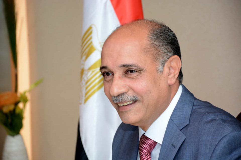 وزير الطيران يعلن ختام موسم الحج بوصول 110 ألف حاج إلى المطارات المصرية