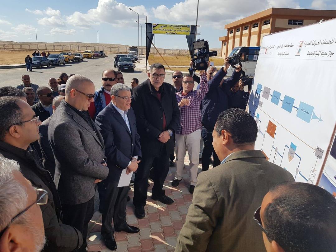 وزير الإسكان ومحافظ المنيا يتفقدان محطة معالجة الصرف الصحي ومشروع 