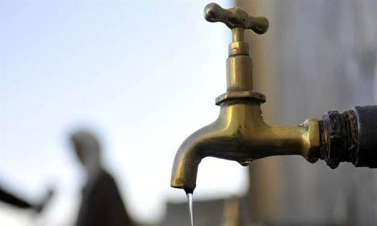رواد التواصل الاجتماعي يتداولون شكوى من 2015 عن انقطاع المياه بالشيخ زايد ولم تحل بعد!!