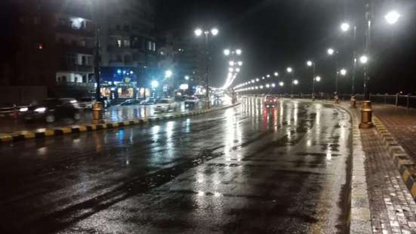 
الأرصاد توصي بنقل مباراة الأهلي والزمالك خارج الإسكندرية بسبب الأمطار
