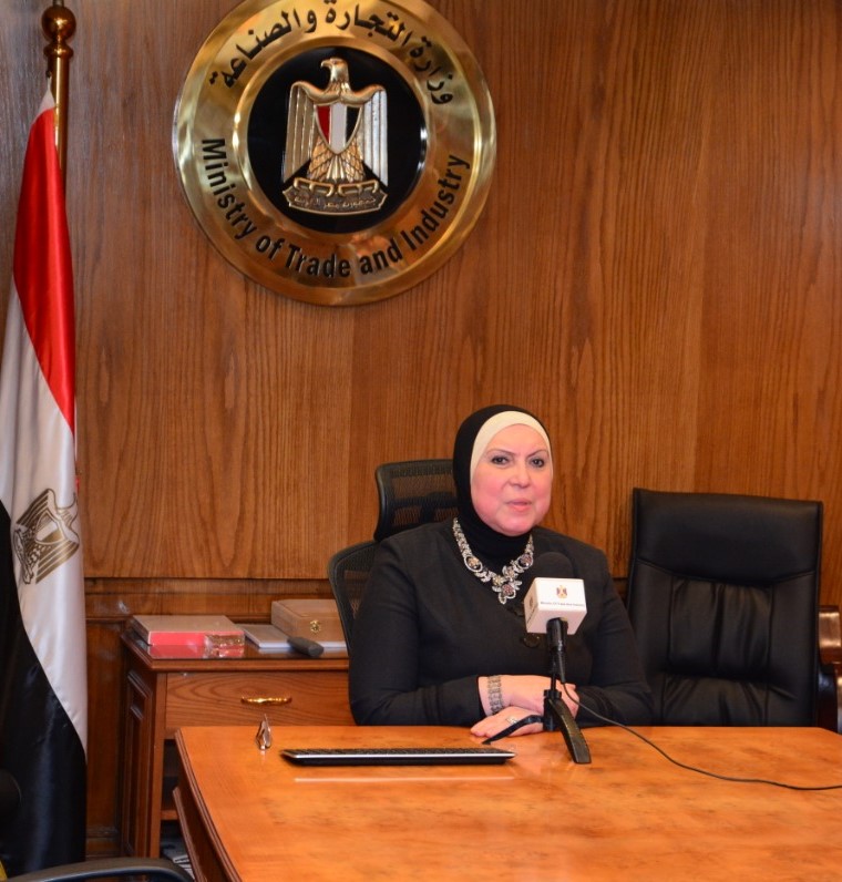 وزيرة التجارة تقرر إعادة تشكيل الجانب المصري في مجلس الأعمال 