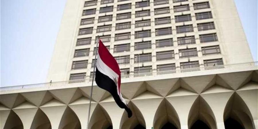 القنصلية العامة في جدة تواصل تحويل المستحقات المالية للمصريين بالسعودية