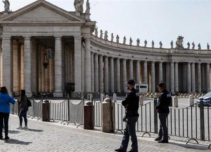 الفاتيكان يعلن إغلاق كنيسة القديس بطرس حتى 3 أبريل
