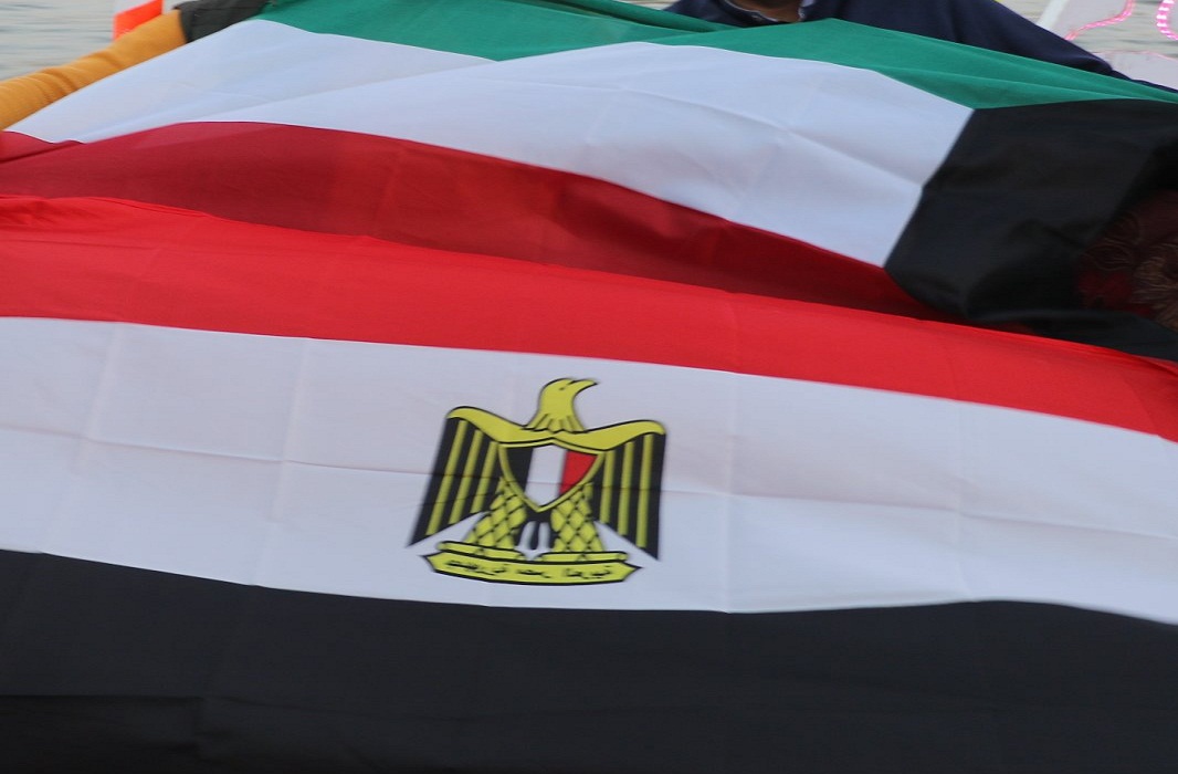 عشرات المثقفين والسياسيين وقادة الرأي يستنكرون محاولة تكدير علاقات مصر مع الكويت 