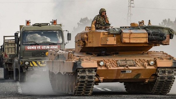 تركيا تنشئ قاعدة عسكرية ضخمة بتل أبيض السورية، وأمريكا تدعم قوات 