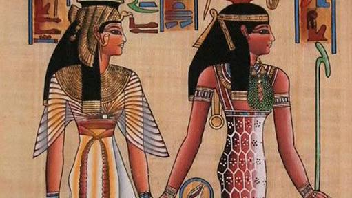 باحث أثري : يكشف حقيقة تصوير المصريين القدماء بملابس صيفية وأهمية الكتان
