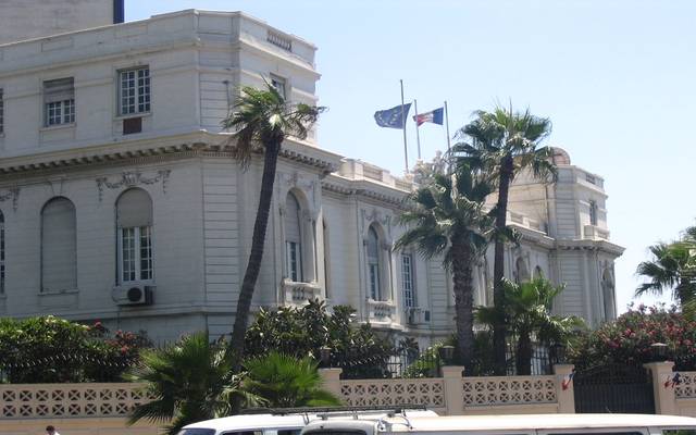 السفارة الفرنسية تعلن عن تخصيص 300 ألف يورو لصالح 7 مدارس فى مصر