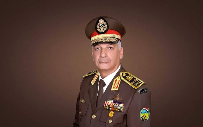 القوات المسلحة تهنئ وزير ورجال الداخلية بالذكرى التاسعة والستين لعيد الشرطة