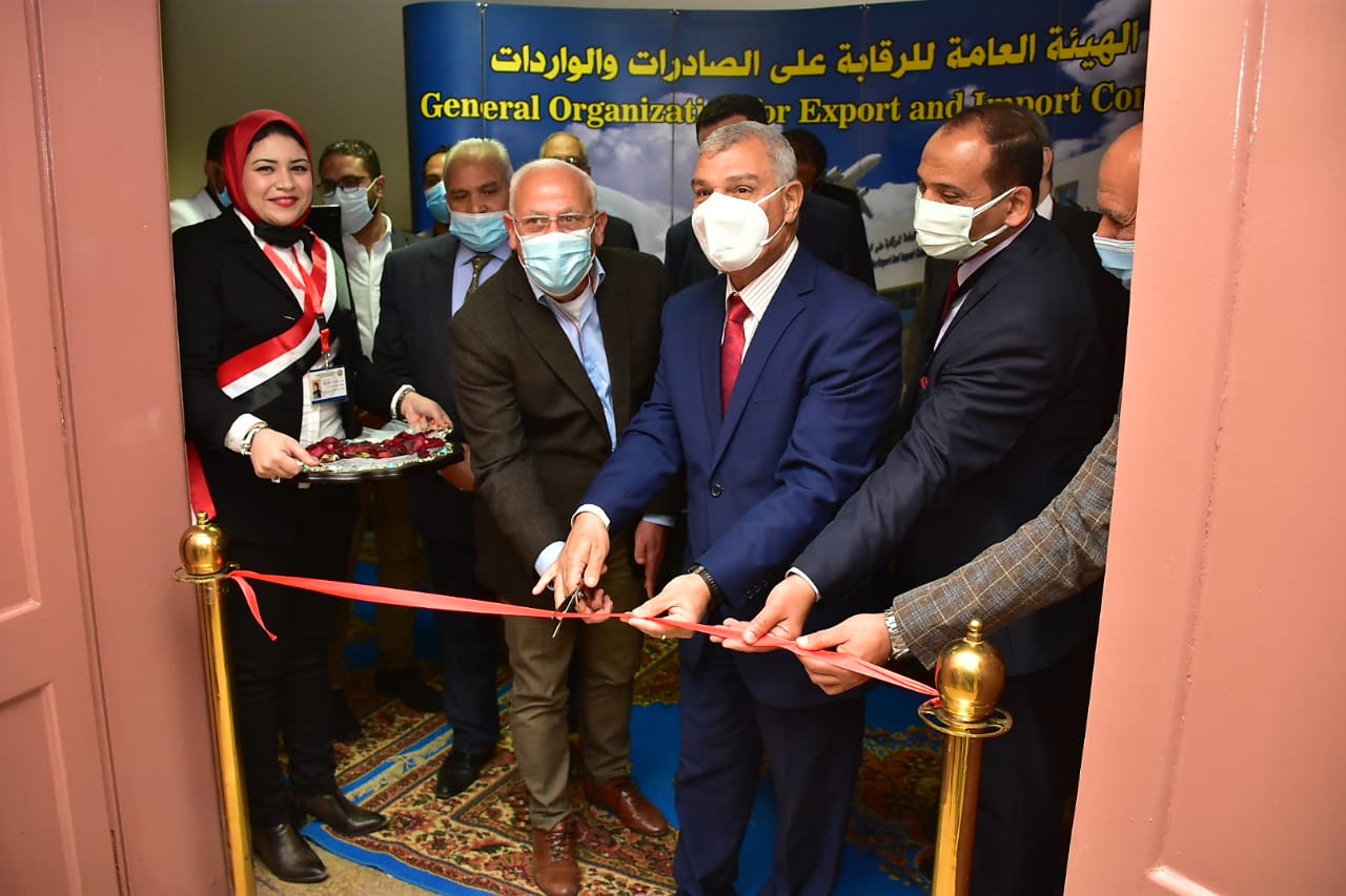 افتتاح أول معمل مصرى لاختبار البطاريات المخصصة للسيارات الكهربائية