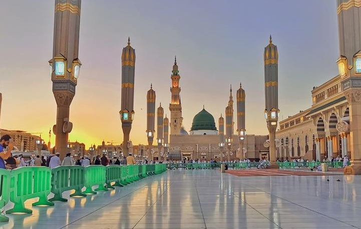 رسميًا.. وزارة الحج والعمرة تحدد شروط الصلاة في المسجد النبوي

