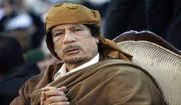 ليبيا تتعقب أموال القذافي وتحاول استرداد 100مليار دولار من البنوك الأمريكية..