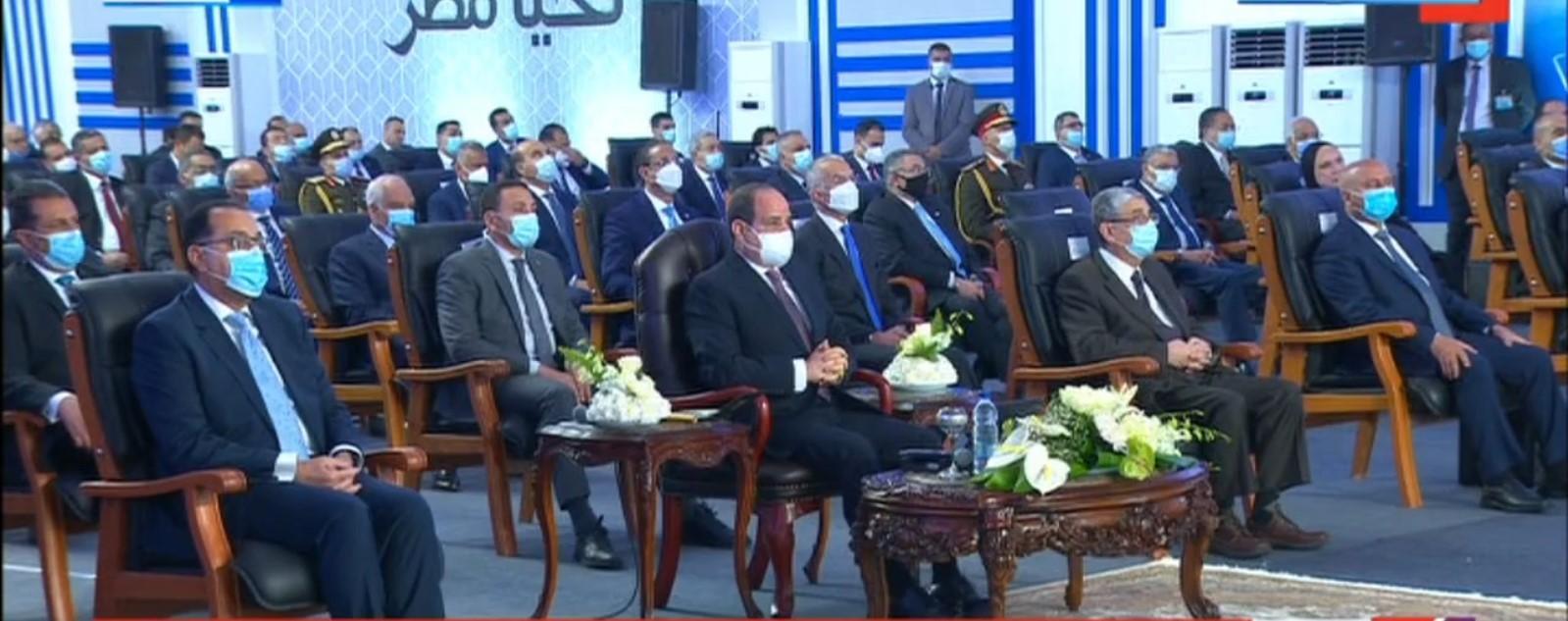 رئيس الجمهورية يشهد افتتاح عددا من المشروعات القومية الجديدة بمحافظة المنيا عبر الفيديو كونفرنس