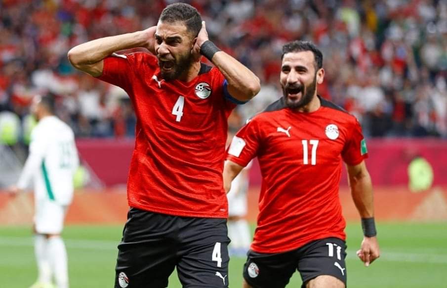 مصر تقتنص صدارة المجموعة في كأس العرب بعد التعادل مع الجزائر
