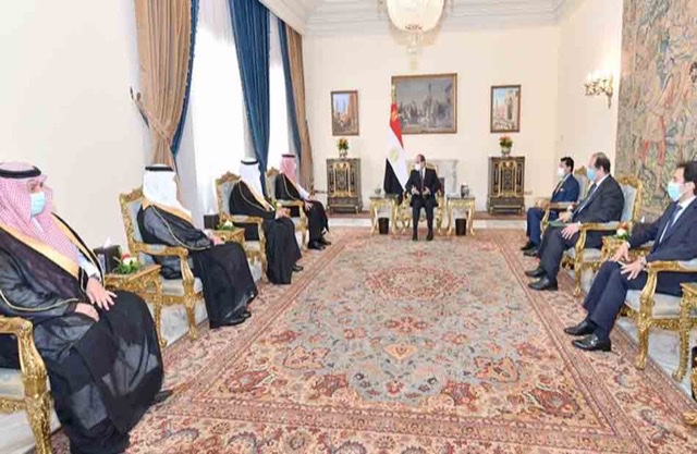 السيسي يستقبل وزير الرياضة ورئيس اللجنة الأولمبية السعودية