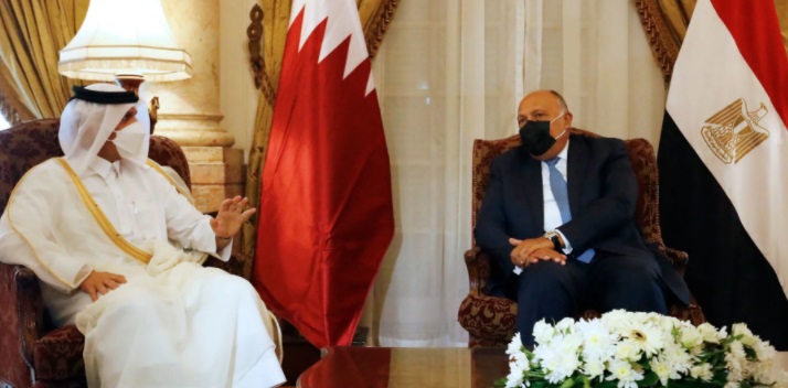الرئيس يصدر قراراً بتعيين سفير جديد لمصر في قطر

