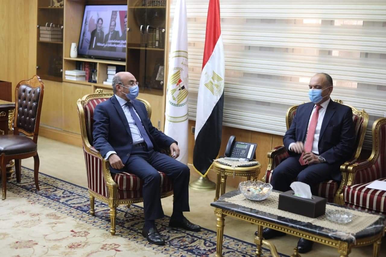 وزير العدل يستقبل سفير المملكة الأردنية الهاشمية بالقاهرة

