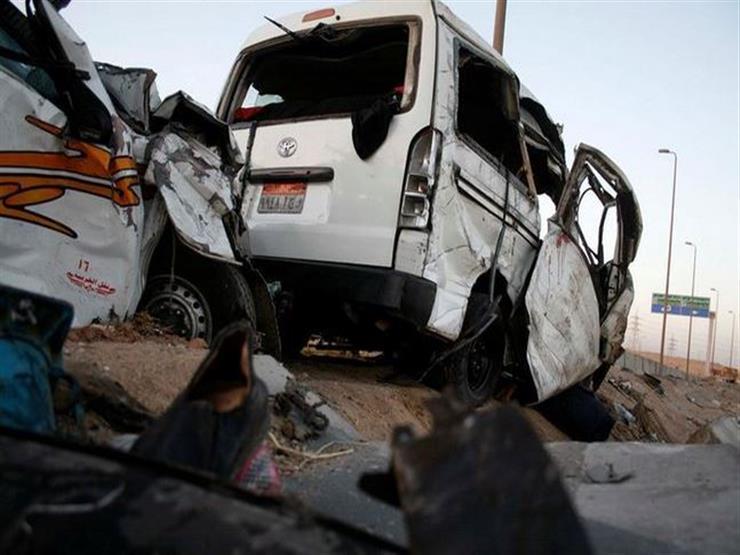 ارتفاع ضحايا حادث تصادم أتوبيس نقل الركاب بالوادي الجديد  لـ7 وفيات و21 مصابًا

