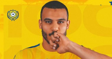 الإسماعيلى يحتفل بوصول لاعبه شكرى نجيب إلى 100 مباراة مع الدراويش فى الدورى 
