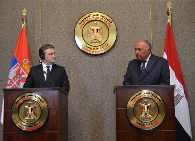 شكري: العلاقات بين مصر وصربيا وثيقة وممتدة