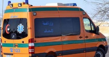 مصرع شخصين وإصابة 7 آخرين من الإسكندرية فى حادث على طريق مطروح 
