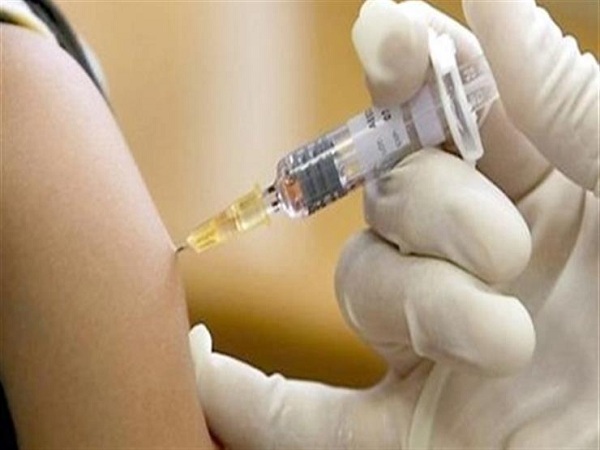 بعد اكتشاف طبيعة المخلوي، الصحة تؤكد على ضرورة التطعيم، تعرف على التفاصيل