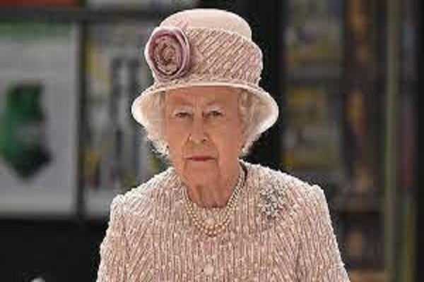 ليس الشيخوخة، الصحافة البريطانية تكشف عن المرض الذي توفيت به ملكة بريطانيا