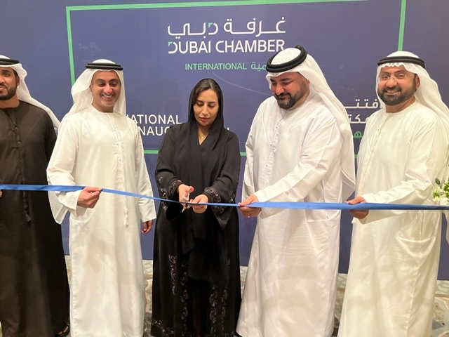 سفيرة الإمارات تشارك في افتتاح مكتب تمثيلي لغرفة دبي العالمية بمصر