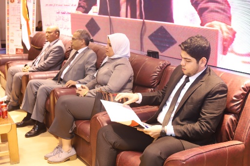 افتتاح مؤتمر تفعيل اهداف التنمية المستدامة في صعيد مصر بجامعة جنوب الوادي

