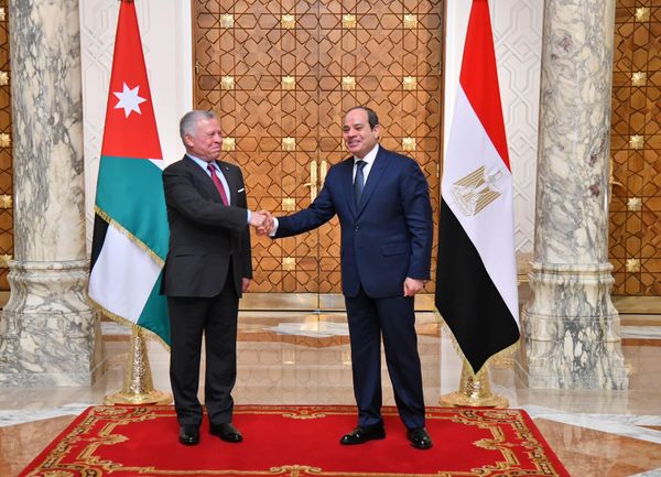 الرئيس السيسي وملك الأردن يبحثان مستجدات الأوضاع في المنطقة