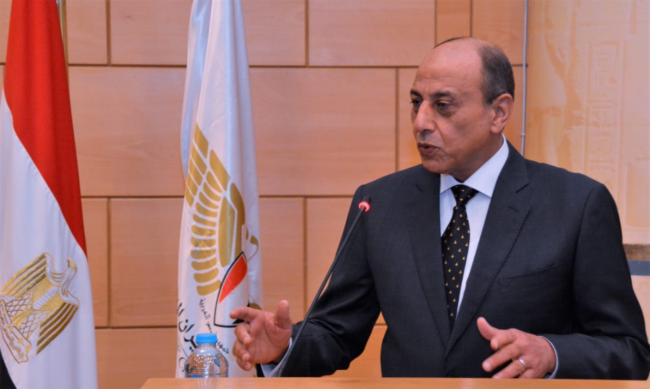 وزير الطيران يهنئ رئيس منظمة الإيكاو باليوم العالمي .. ويؤكد التزام مصر بتعزيز أمن وسلامة الطيران

