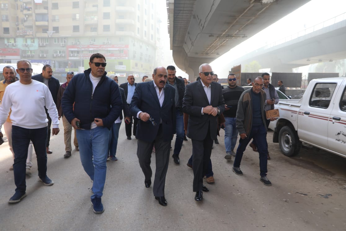 محافظ الجيزة يعاين نسب تنفيذ  تغطية ترعة المريوطية بالقطاعات بين شوارع الهرم وفيصل وحتى الدكتور  لاشين