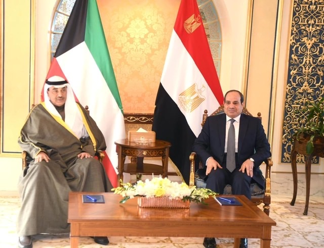 بالصور.. الرئيس السيسى يعود إلى أرض الوطن بعد زيارة مهمة لدولة الكويت