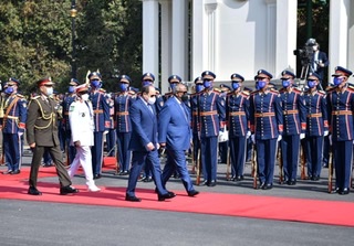 بالصور.. مراسم استقبال الرئيس السيسي لنظيره الجيبوتي 