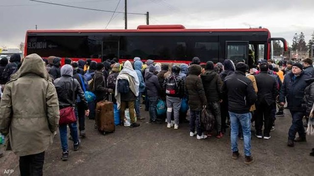 وزيرة الهجرة: 400 مصري في طريقهم للخروج من كييف