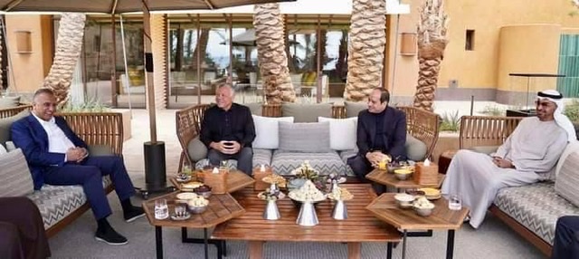 السيسي وملك الأردن ومحمد بن زايد ورئيس وزراء العراق يبحثون التعاون المشترك في جميع المجالات بمدينة العقبة