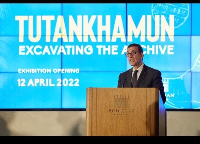 السفير المصري في لندن يفتتح معرض بجامعة أوكسفورد بمناسبة مرور مائة عام على اكتشاف مقبرة توت عنخ آمون