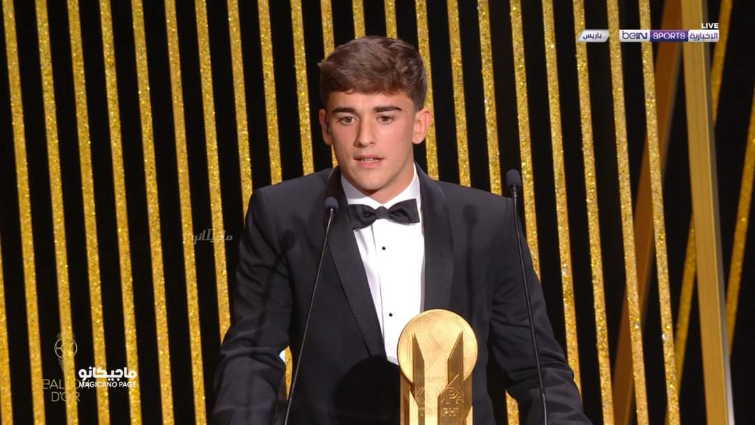 جافي يحصد جائزة أفضل لاعب شاب في العالم

