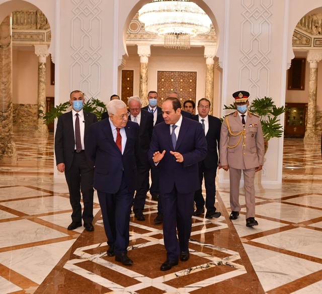 السيسي يستقبل الرئيس الفلسطينى محمود عباس بقصر الاتحادية