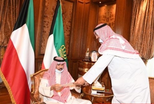 رئيس الوزراء الكويتي يعلن استقالة حكومته رسميا