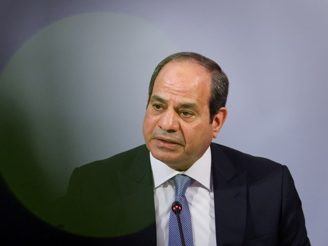 السيسي : أمن مصر القومي خط أحمر ولا تهاون في حمايته