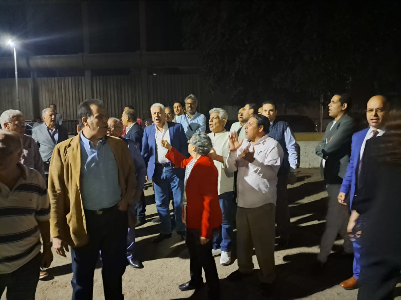 بالصور والفيديو .. قادة الحركة المدنية يحتجون أمام السفارة الأمريكية بعد مجزرة مستشفى المعمداني بغزة 

