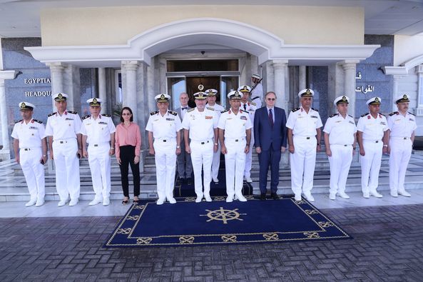 قائد القوات البحرية يبحث مع أوروبا وحلف الناتو سبل تعزيز التعاون المشترك